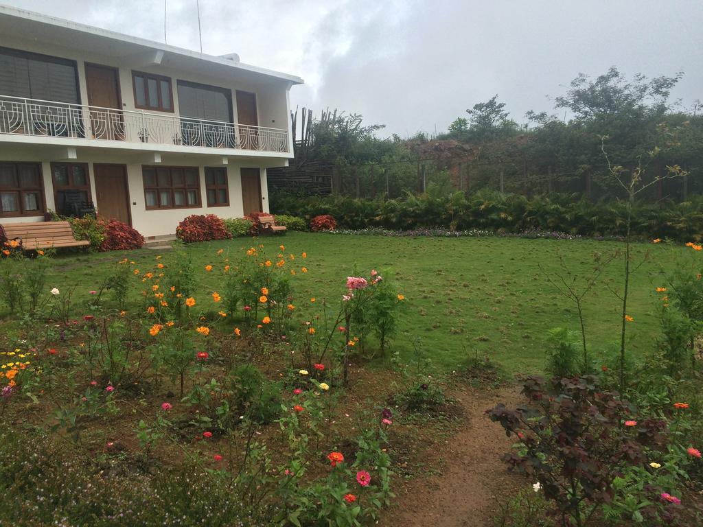 ماديكيري Leisure Vacations Heavenly Hills Villa المظهر الخارجي الصورة