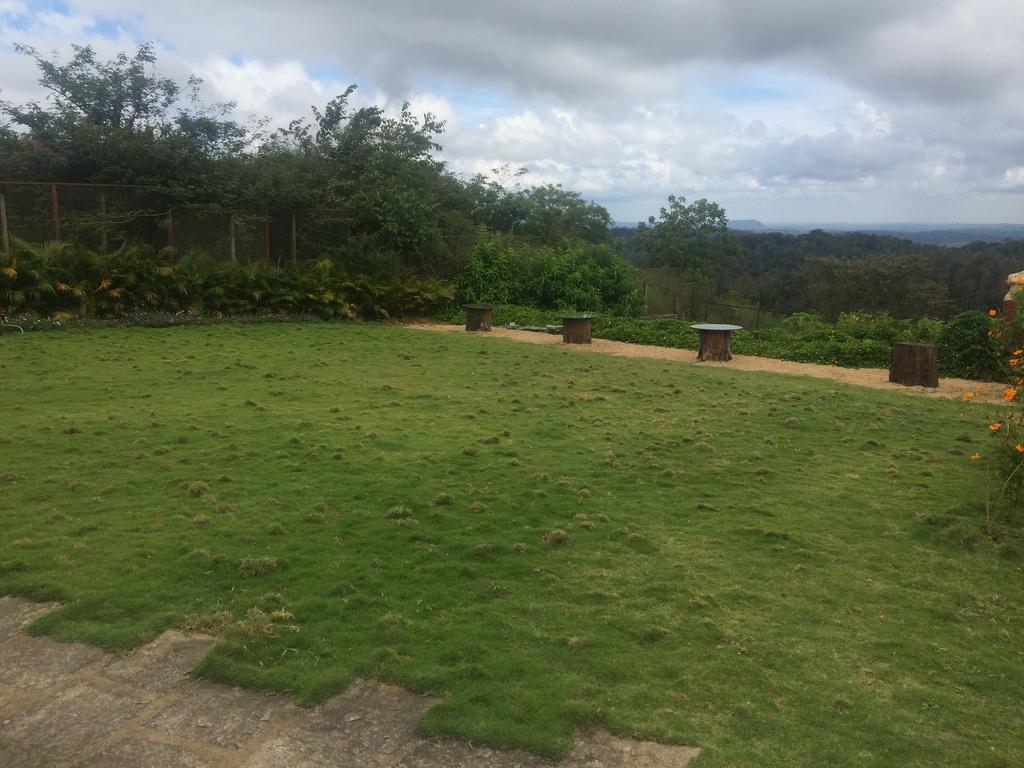 ماديكيري Leisure Vacations Heavenly Hills Villa المظهر الخارجي الصورة